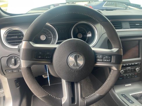 Used 2012 Ford Mustang Shelby GT500 w/ Electronics Pkg image 12