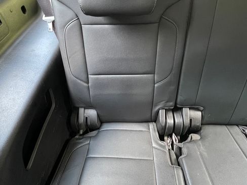Used 2017 Chevrolet Suburban Premier AWD/4WD image 48