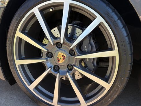 Used 2014 Porsche Cayman image 6