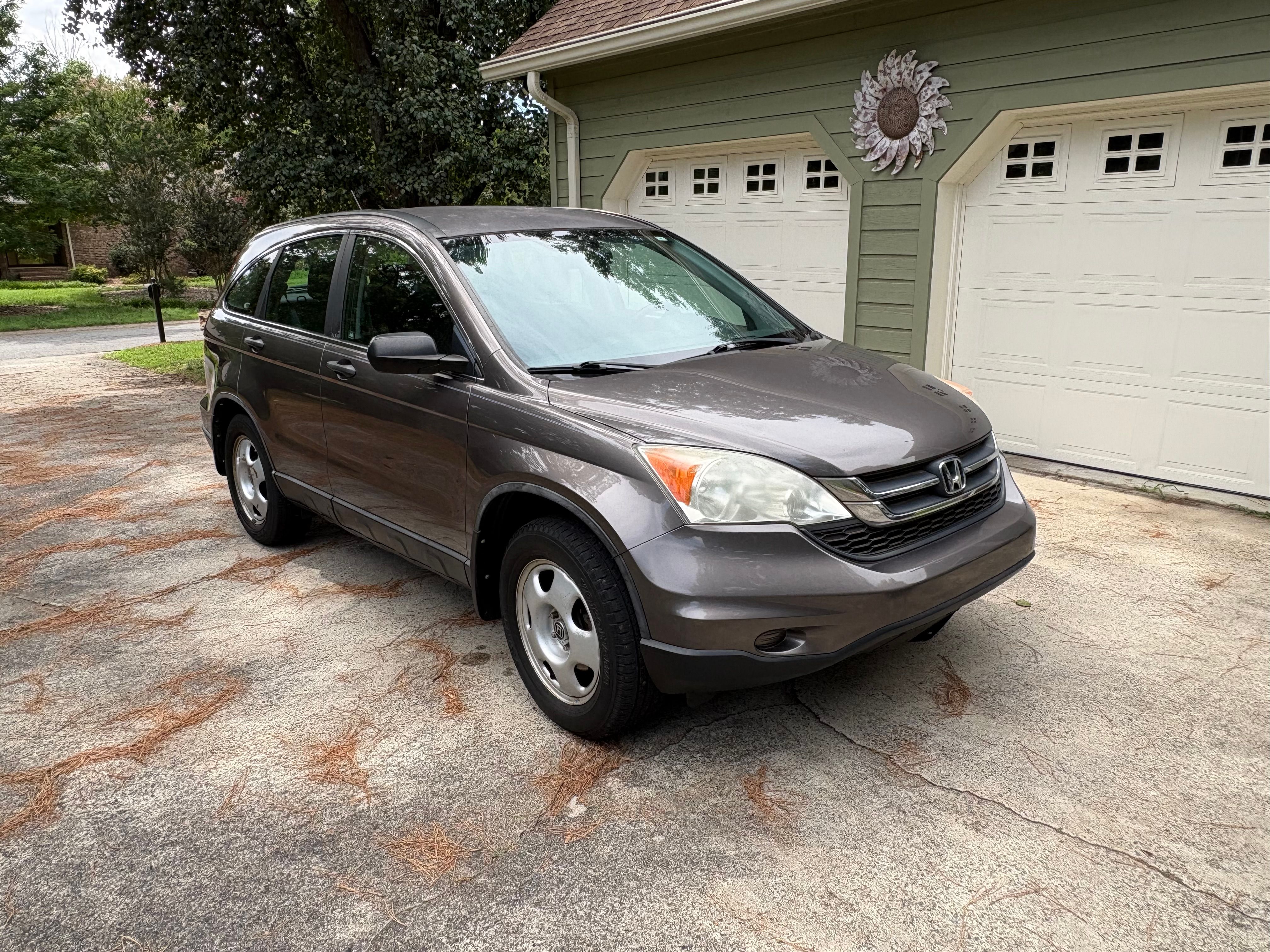 Used 2011 Honda CR-V LX image 1