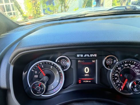 Used 2021 RAM 2500 Big Horn w/ Level 1 Equipment Group image 11