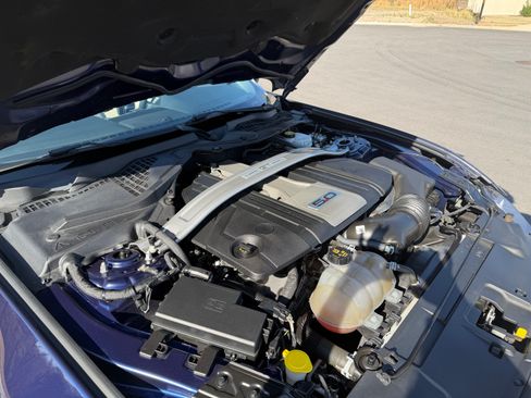 Used 2019 Ford Mustang GT Premium image 13