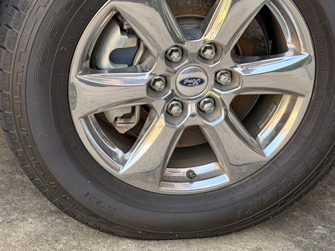 Used 2018 Ford F150 XLT w/ Equipment Group 302A Luxury RWD image 8