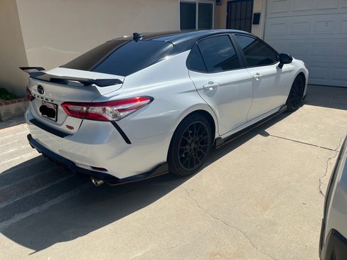 Used 2020 Toyota Camry TRD FWD image 1