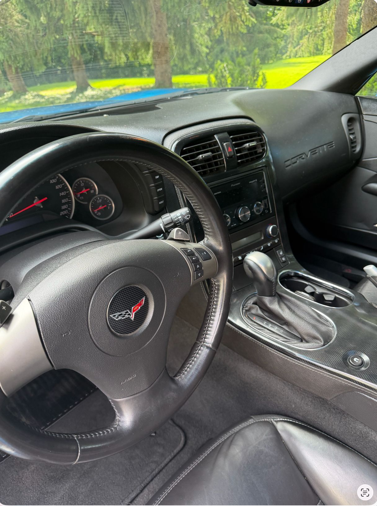 Used 2008 Chevrolet Corvette Coupe w/ Preferred Equipment Group RWD image 10