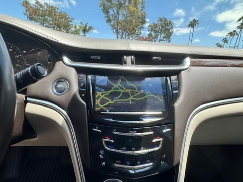 Used 2014 Cadillac XTS Platinum AWD/4WD image 22