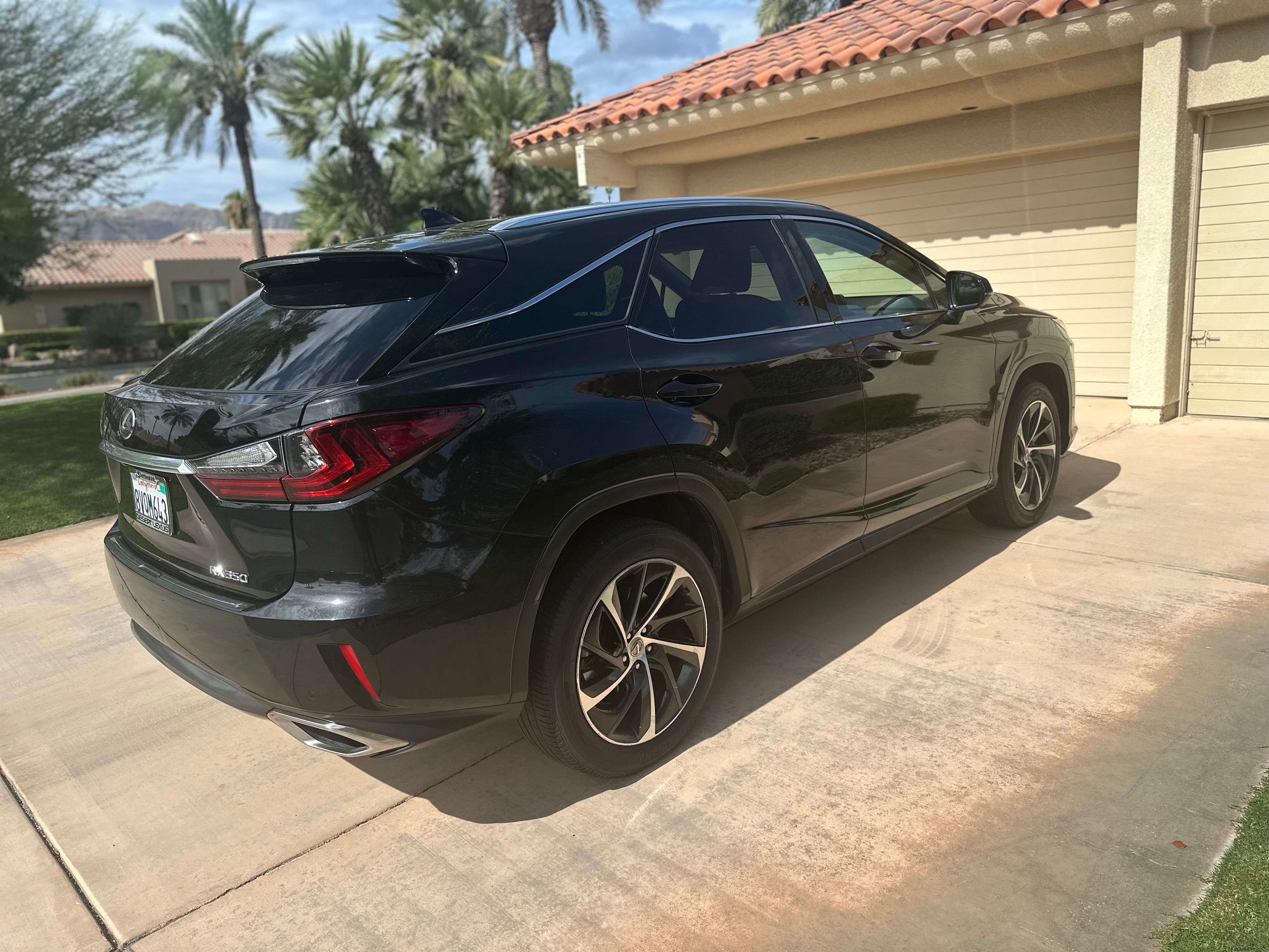 Used 2017 Lexus RX 350 FWD w/ Luxury Package image 1