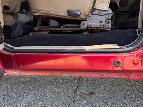 Used 2003 Ford Excursion Eddie Bauer image 11