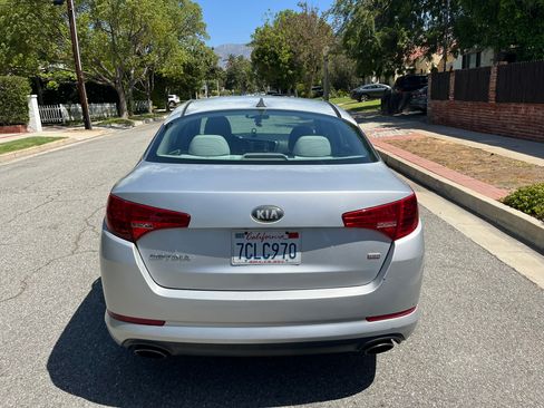 Used 2013 Kia Optima LX FWD image 6