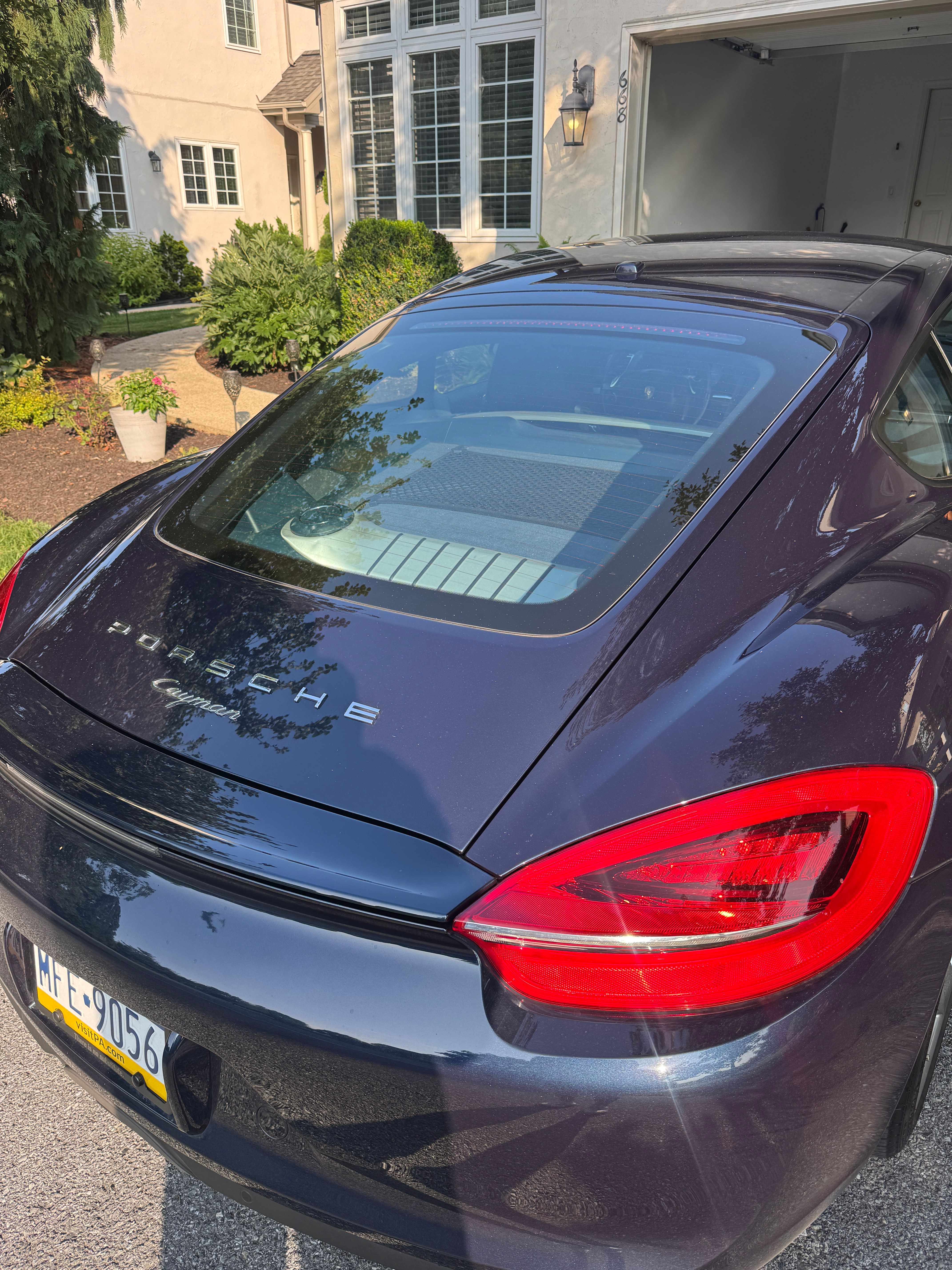 Used 2014 Porsche Cayman RWD image 4
