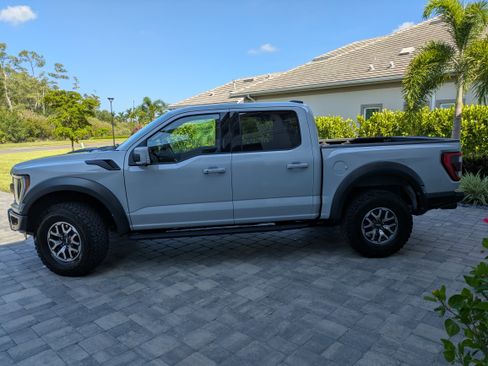 Used 2023 Ford F150 Raptor AWD/4WD image 6