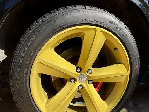 Used 2009 Dodge Challenger SRT8 w/ SRT Option Group II image 8