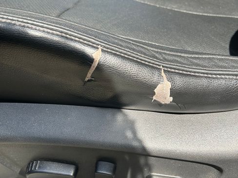 Used 2018 Nissan Rogue Sport SL w/ SL Premium Package image 22