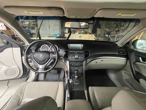 Used 2013 Acura TSX Sedan image 9
