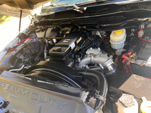 Used 2014 RAM 2500 Limited image 13