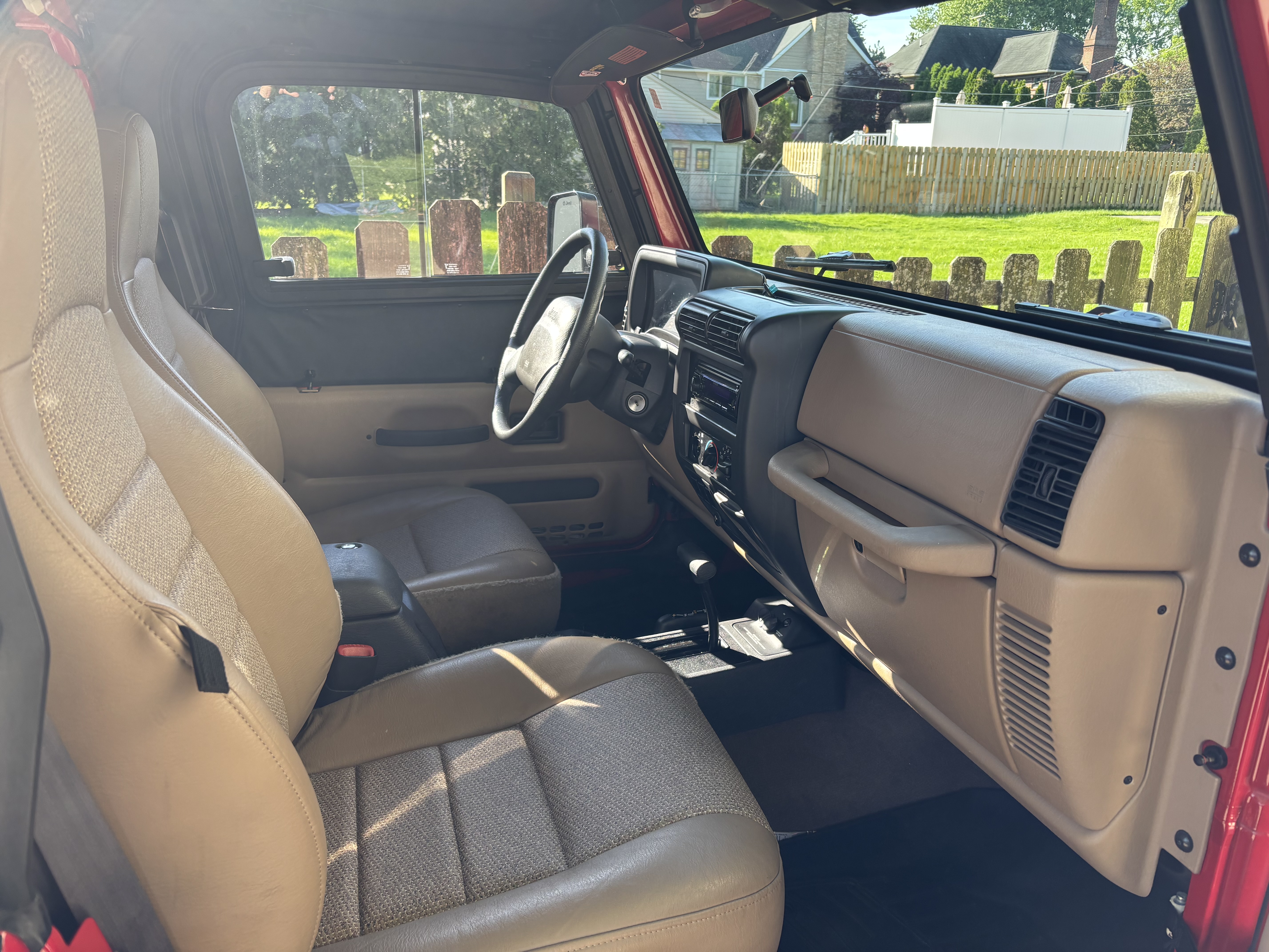 Used 1999 Jeep Wrangler SE AWD/4WD image 2