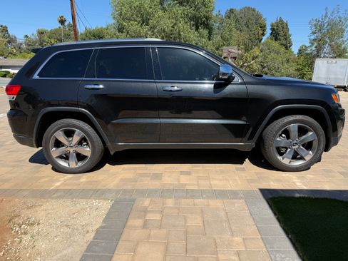 Used 2015 Jeep Grand Cherokee Limited RWD image 5