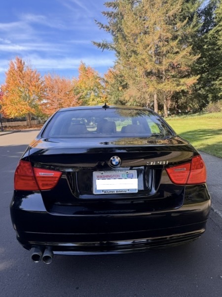 Used 2011 BMW 328i xDrive Sedan AWD/4WD image 5
