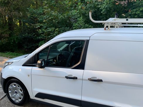 Used 2016 Ford Transit Connect XL image 5