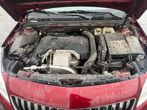 Used 2017 Buick Regal Sport Touring image 15