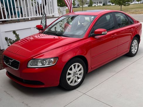 Used 2009 Volvo S40 2.4i image 4