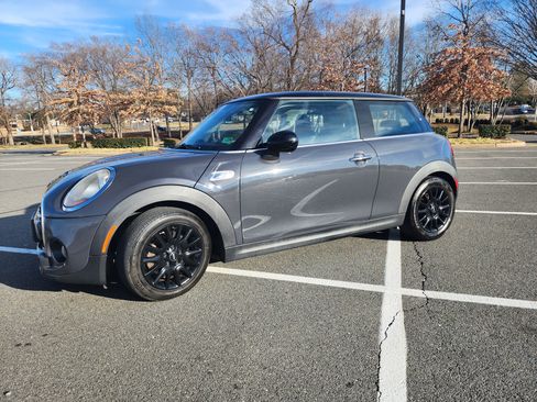 Used 2016 MINI Cooper S image 4