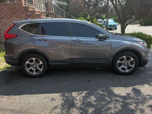 Used 2019 Honda CR-V EX image 5