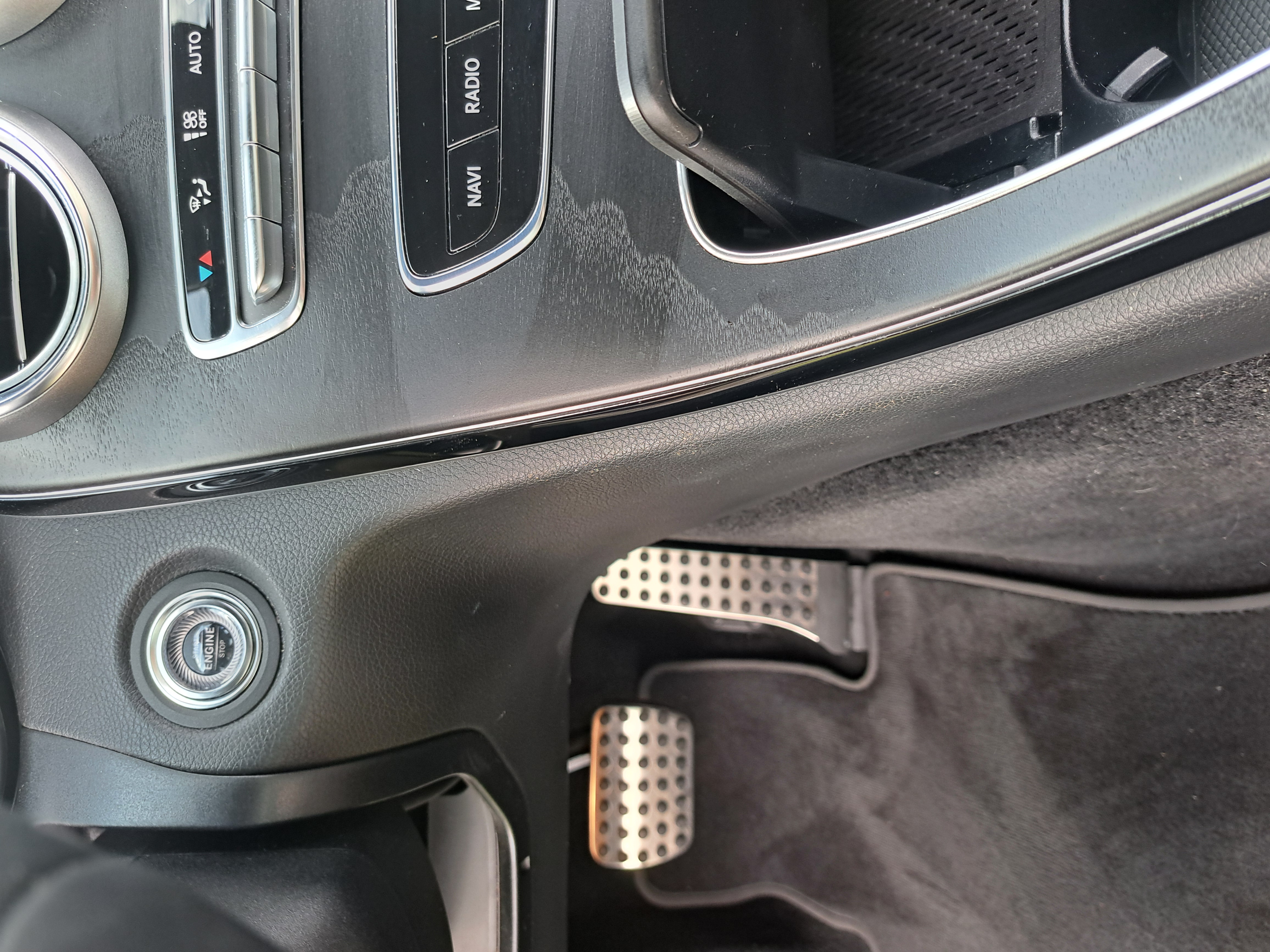 Used 2021 Mercedes-Benz C 300 Sedan image 8