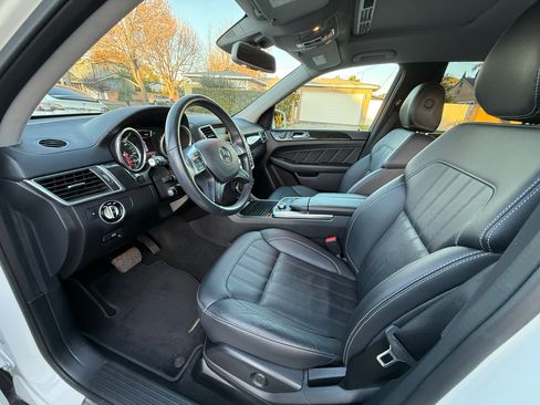 Used 2016 Mercedes-Benz GL 320 BlueTEC 4MATIC image 15