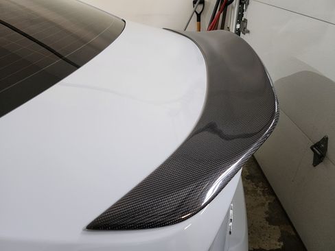 Used 2022 Genesis G70 3.3T w/ Sport Prestige Package image 8