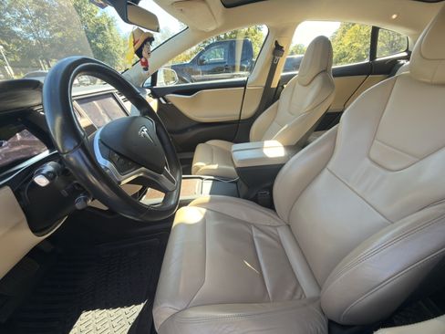 Used 2017 Tesla Model S 75D image 11