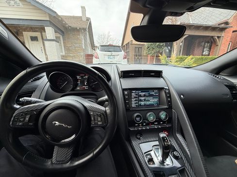 Used 2015 Jaguar F-TYPE Coupe image 14