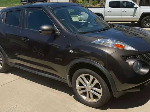 Used 2012 Nissan Juke SV AWD/4WD image 1