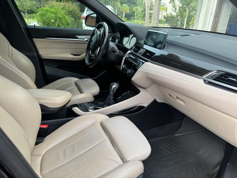 Used 2018 BMW X2 sDrive28i w/ Premium Package FWD image 6