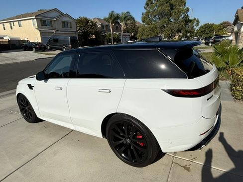 Used 2025 Land Rover Range Rover Sport Dynamic SE AWD/4WD image 19