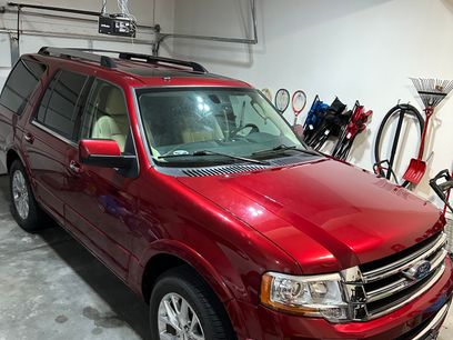 Used 2016 Ford Expedition Limited w/ Equipment Group 301A