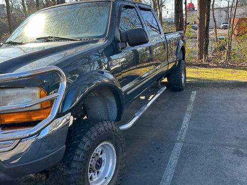 Used 1999 Ford F350 4x4 Crew Cab Super Duty image 4