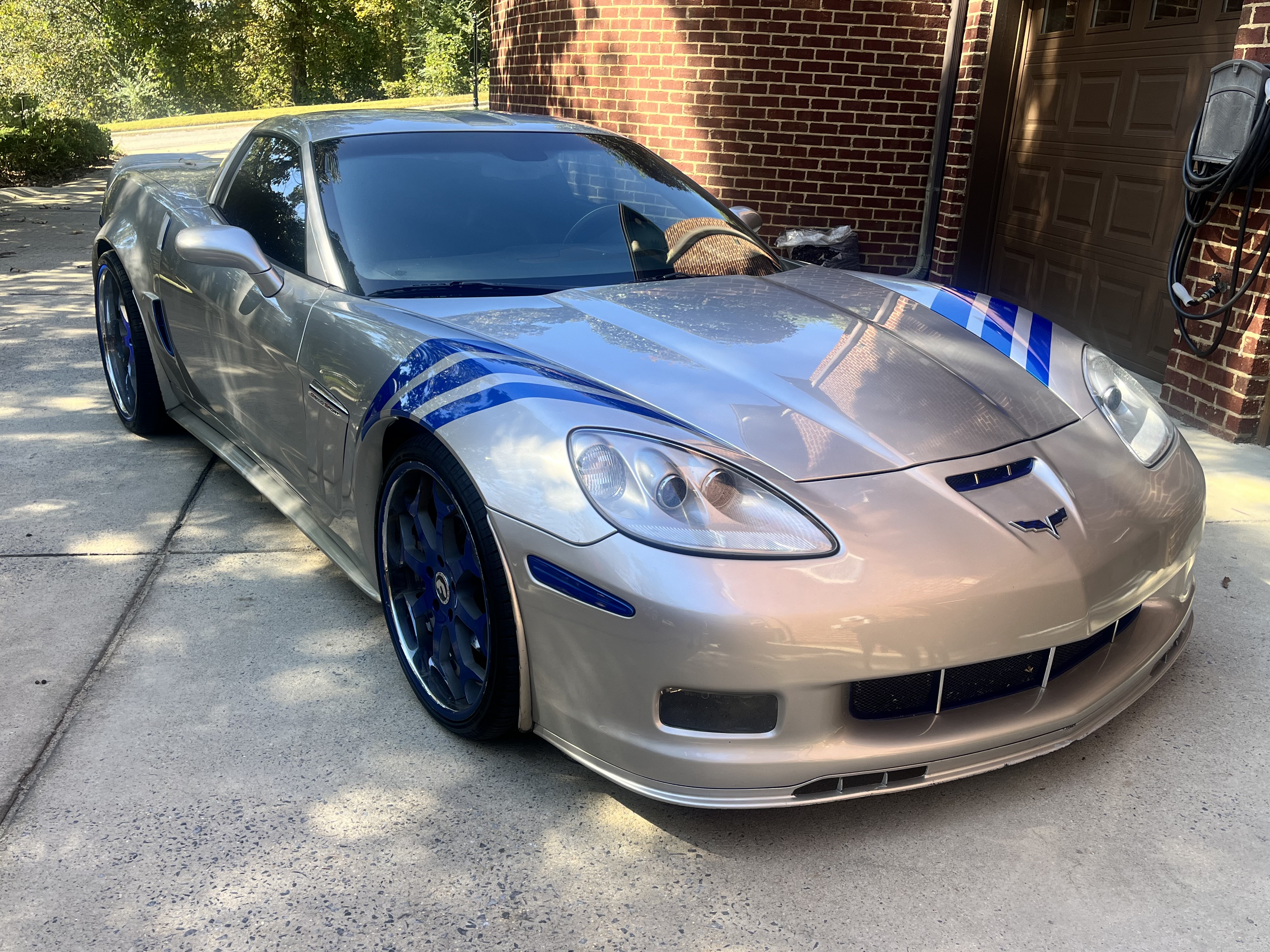 Used 2006 Chevrolet Corvette Coupe w/ Preferred Equipment Group RWD image 13