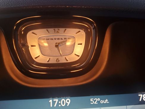 Used 2021 Chrysler 300 S image 15