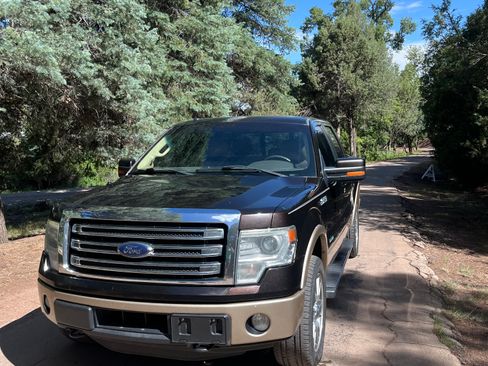 Used 2014 Ford F150 Lariat w/ Equipment Group 502A Luxury image 2