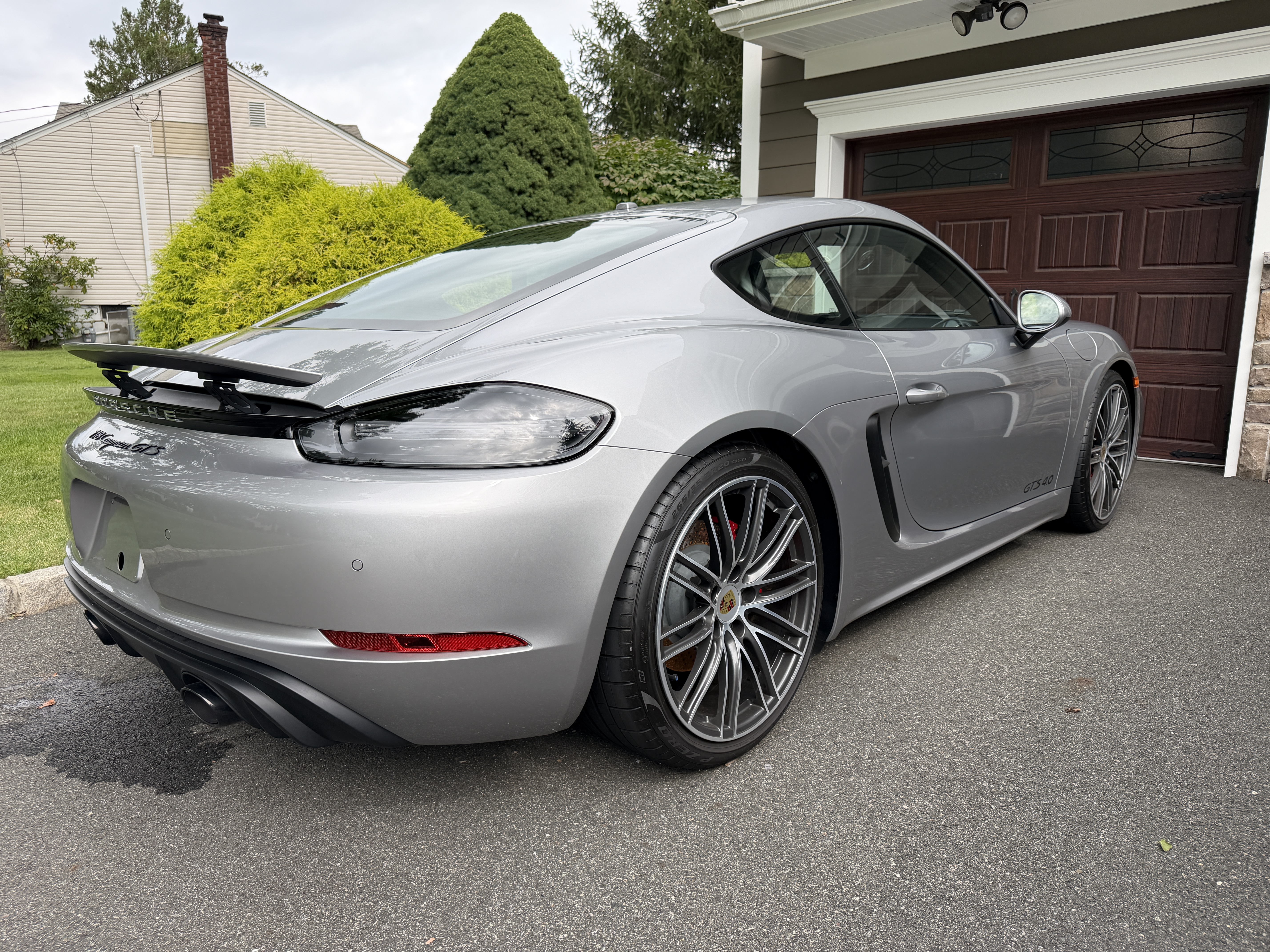 Used 2025 Porsche 718 Cayman GTS RWD image 8