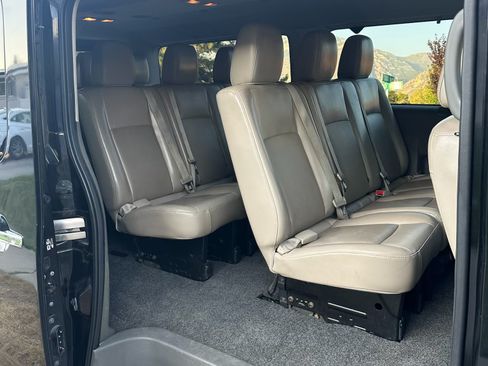 Used 2013 Nissan NV 3500 SL w/ Technology Pkg RWD image 10
