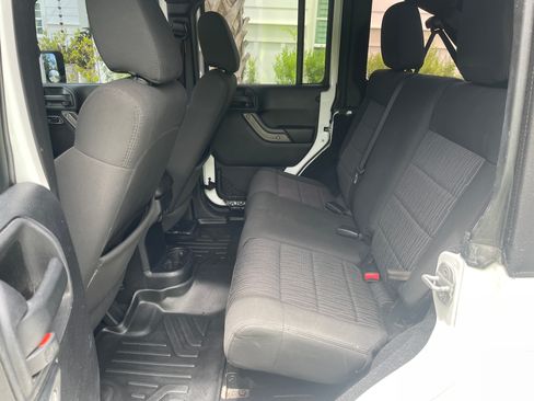 Used 2011 Jeep Wrangler Unlimited Sport AWD/4WD image 9