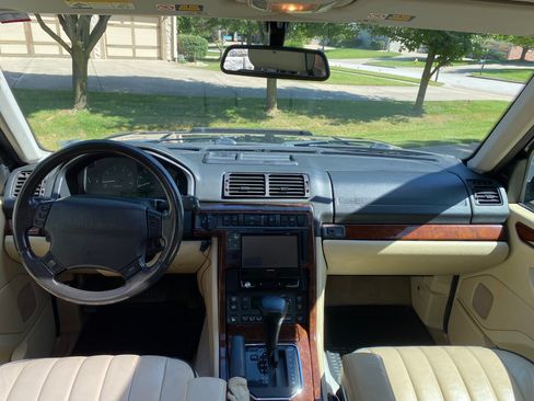 Used 2001 Land Rover Range Rover HSE image 19