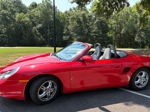 Used 2003 Porsche Boxster RWD image 17