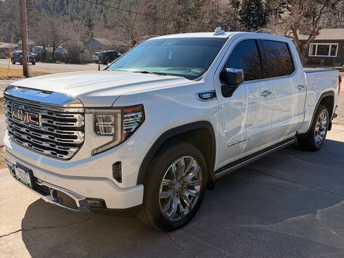 Used 2023 GMC Sierra 1500 Denali w/ Denali Reserve Package image 1