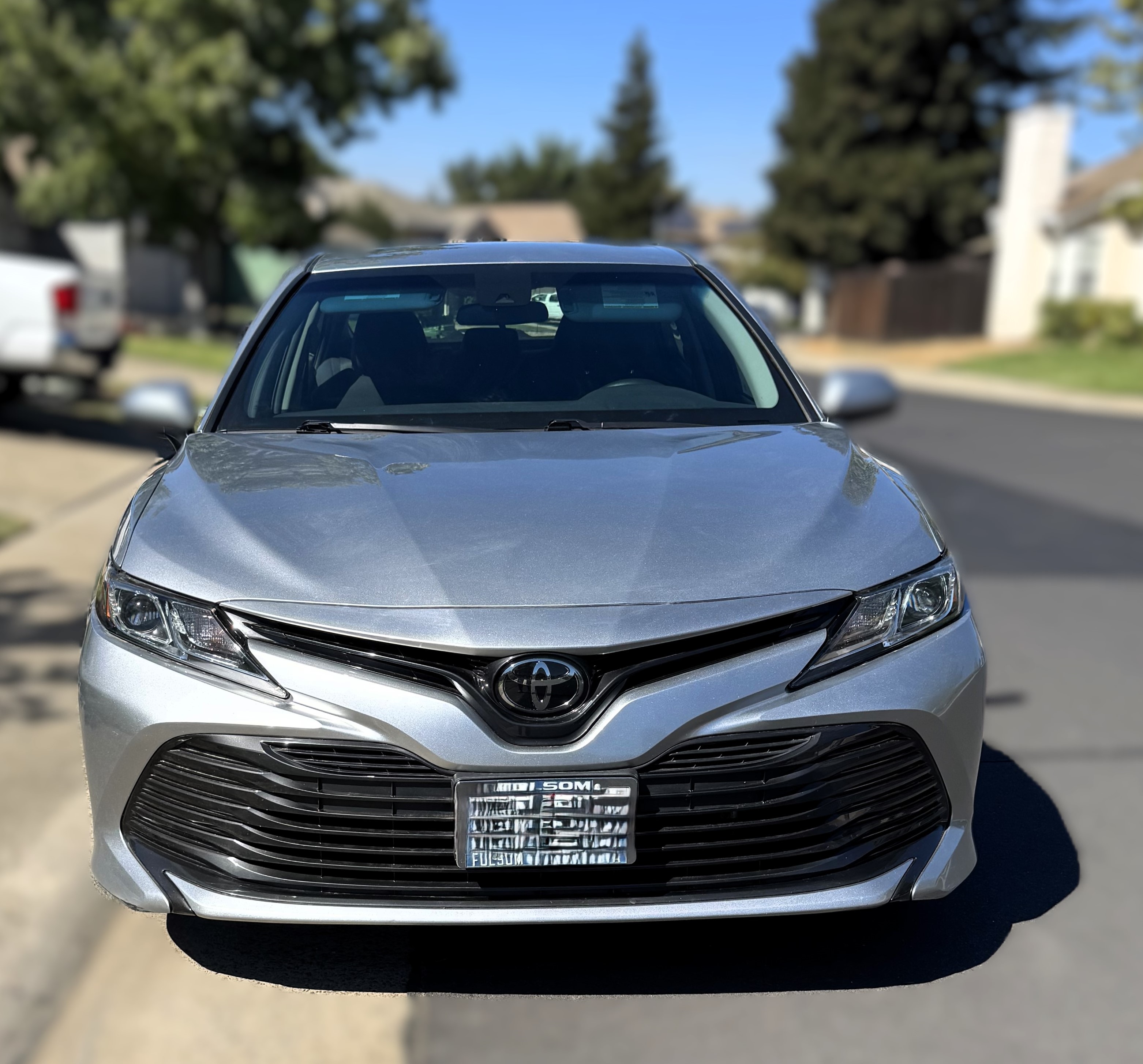 Used 2018 Toyota Camry LE FWD image 4