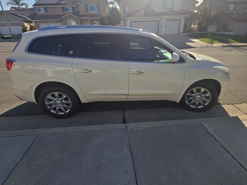 Used 2014 Buick Enclave Leather w/ Trailering Provision Package image 2