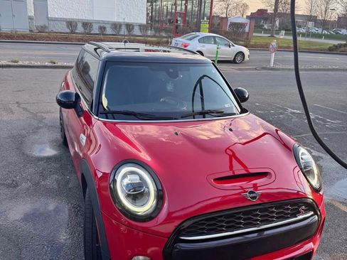 Used 2019 MINI Cooper S w/ Premium Package FWD image 1