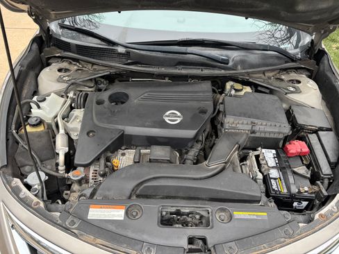 Used 2015 Nissan Altima 2.5 S w/ Power Driver Seat Package image 16
